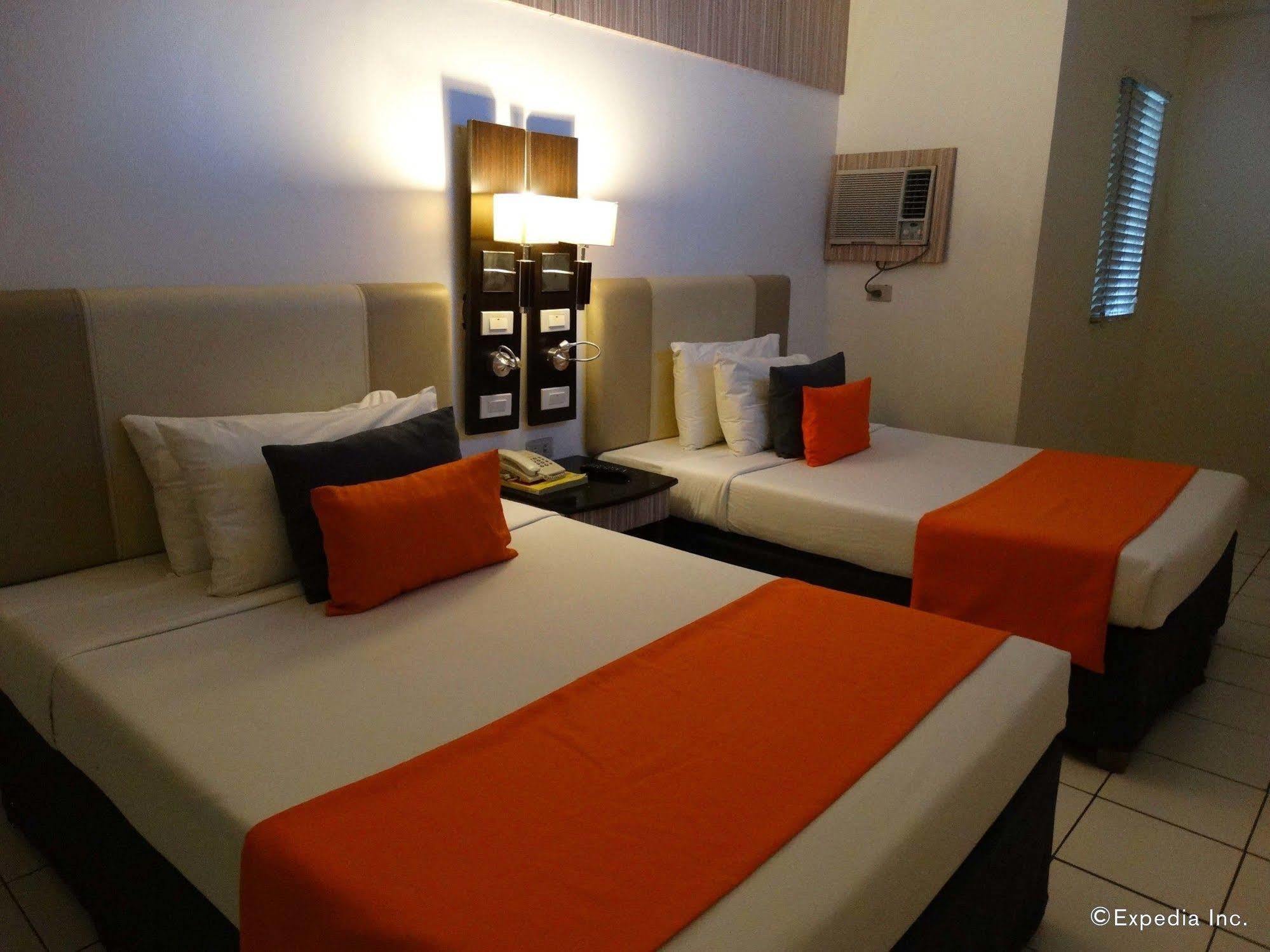 Hostel 1632 Manila Exteriör bild